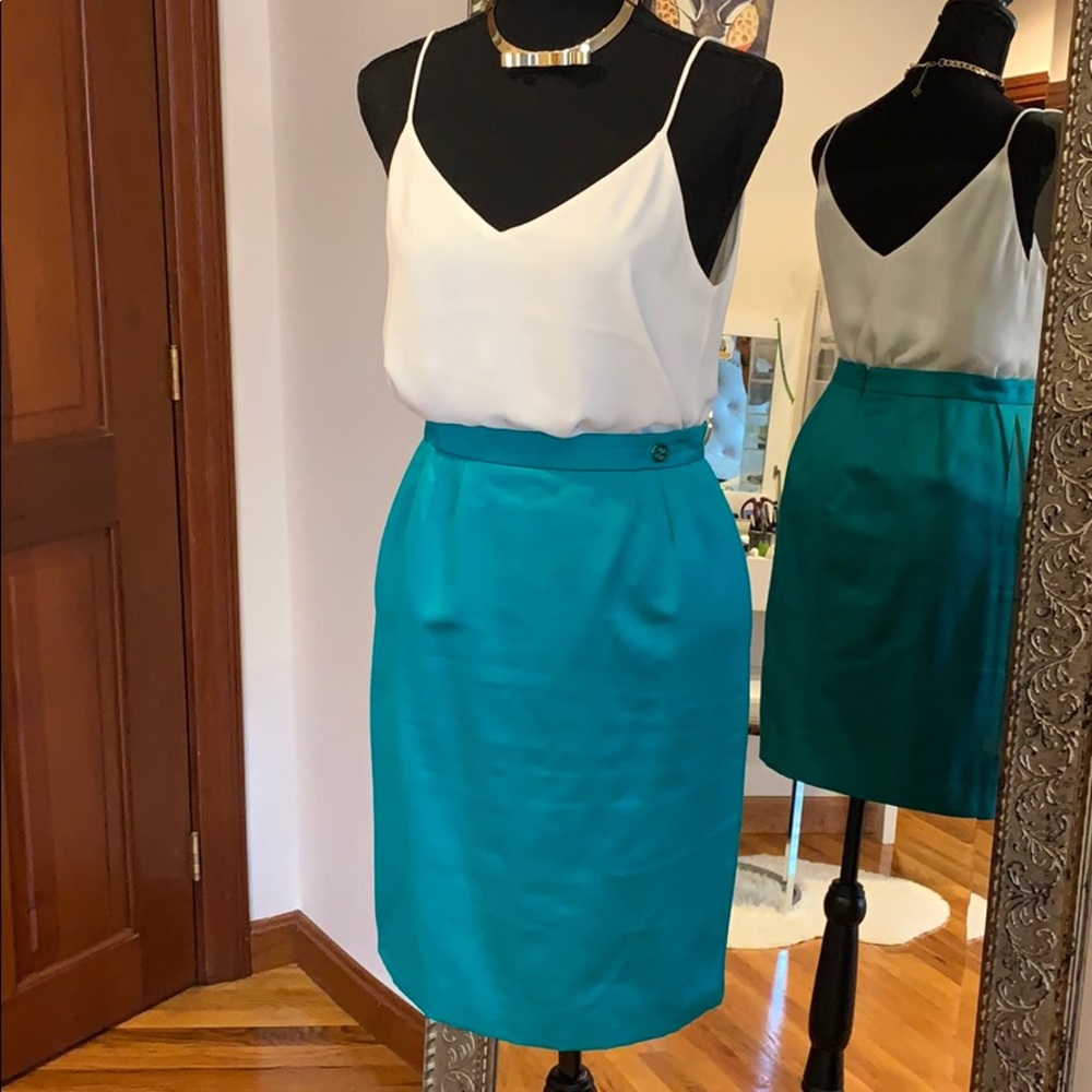 Authentic Gucci skirt